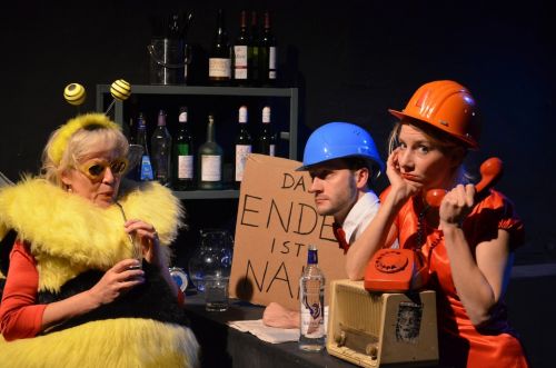 End of the world 02 - Presse - Glocksee.JPG