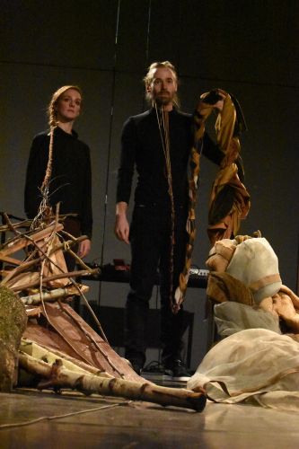 chainsew-zwermers-6.jpeg